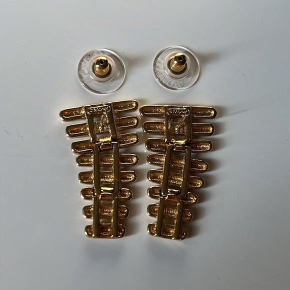Vintage Monet Articulated Gold Tone Pierced Statement Earrings 80s 90s - Picture 5 of 10